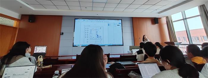 2313167512f04974affa941e056ecae2.jpg 2023届毕业论文培训现场_裁剪-700.jpg